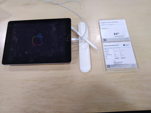 Electronics Store «Best Buy», reviews and photos, 24 Universal Blvd, Warwick, RI 02886, USA