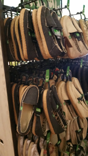 Shoe Store «Sanuk», reviews and photos, 1550 Disneyland Dr, Anaheim, CA 92802, USA