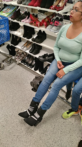 Clothing Store «Ross Dress for Less», reviews and photos, 401 S Mt Juliet Rd, Mt Juliet, TN 37122, USA