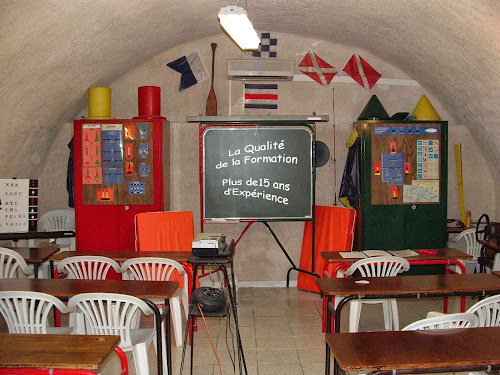 Bateau Ecole du Vieux Port à Bastia
