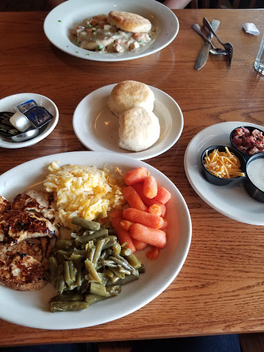 American Restaurant «Cracker Barrel Old Country Store», reviews and photos, 11701 University Ave, Clive, IA 50325, USA