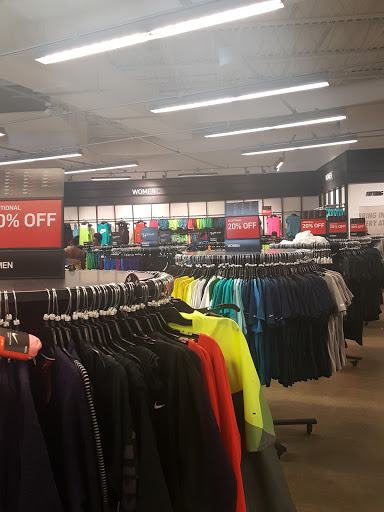 Clothing Store «Nike Clearance Store», reviews and photos, 5209 International Dr, Orlando, FL 32819, USA