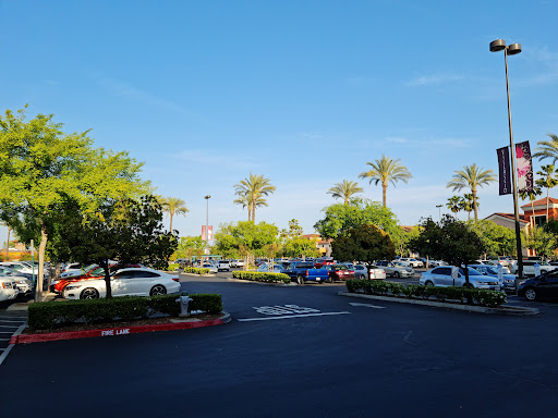 Shopping Mall «Villaggio Shopping Center», reviews and photos, 7959 N Blackstone Ave, Fresno, CA 93720, USA
