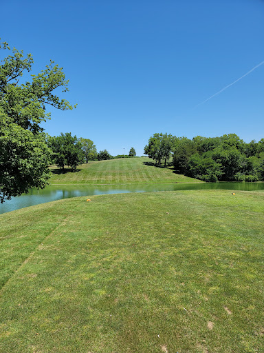 Golf Resort «Tanglewood Golf Course», reviews and photos, 245 Tanglewood Ct, Taylorsville, KY 40071, USA