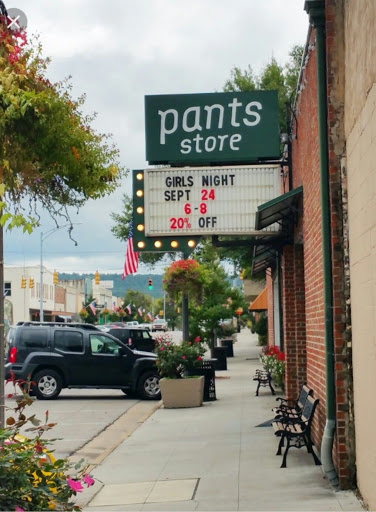 Clothing Store «Pants Store», reviews and photos, 8029 Parkway Dr, Leeds, AL 35094, USA