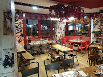 Atmosphère du Restaurant français Chez Papa Asnières à Asnières-sur-Seine - n°19