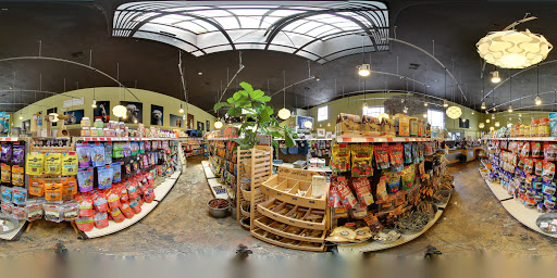 Pet Supply Store «The Urban Pet», reviews and photos, 7515 Beverly Blvd, Los Angeles, CA 90036, USA