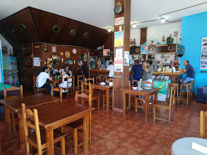 Cafeteria El Naufragio - C. Jesús y María, 28, 35600 Puerto del Rosario, Las Palmas, Spain