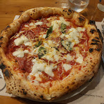 Photo n°1 de l'avis de Mattia.e fait le 01/11/2023 à 01:12 sur le  Lombardi a Santa Chiara à Naples