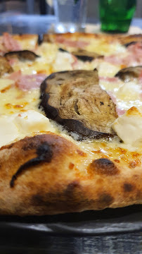 Pizza du Pizzeria Le Ghymnos Heliopolis à Agde - n°4