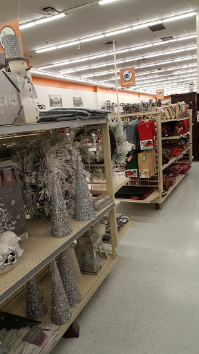 Discount Store «Big Lots», reviews and photos, 10548 SE Washington St, Portland, OR 97216, USA