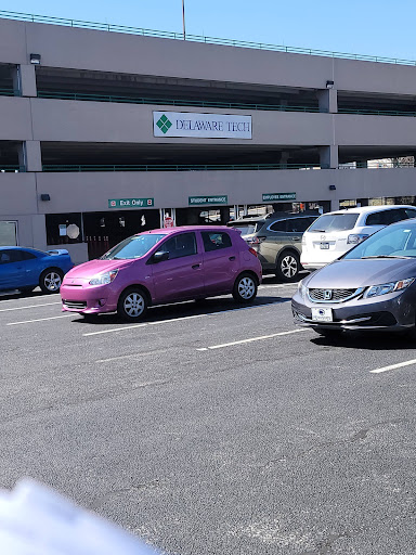 Book Store «Delaware Technical Community College Wilmington Campus Bookstore», reviews and photos, 333 N Shipley St, Wilmington, DE 19801, USA