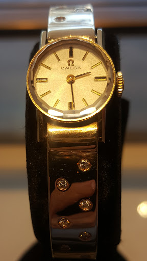 Jewelry Store «OC Diamond Estate Jewelry», reviews and photos, 138 S Glassell St, Orange, CA 92866, USA