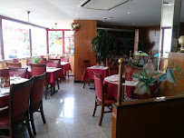 Atmosphère du Restaurant thaï Domaine du Magnat ( spécialité thaïlandais ) à Avon - n°9