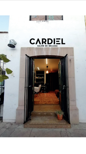 CARDIEL salon de belleza & barbería