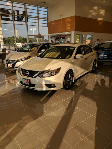 Nissan Dealer «Bill Kay Nissan», reviews and photos, 1601 Ogden Ave, Downers Grove, IL 60515, USA