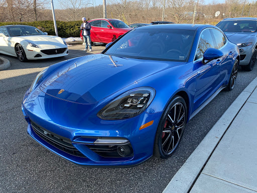 Car Dealer «Ferrari-Maserati of Long Island», reviews and photos, 65 S Service Rd, Plainview, NY 11803, USA