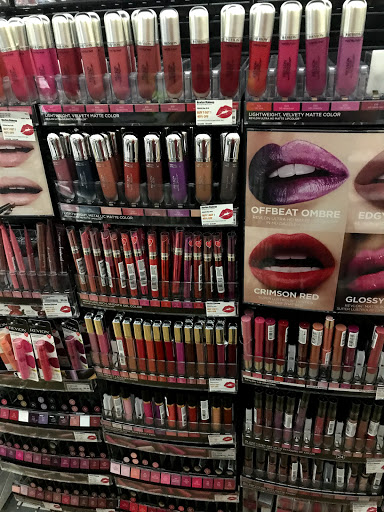 Hair Salon «Ulta Beauty», reviews and photos, 12909 Shops Pkwy #400, Bee Cave, TX 78738, USA