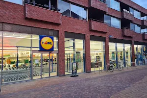 Shopping Center Meerhoven image
