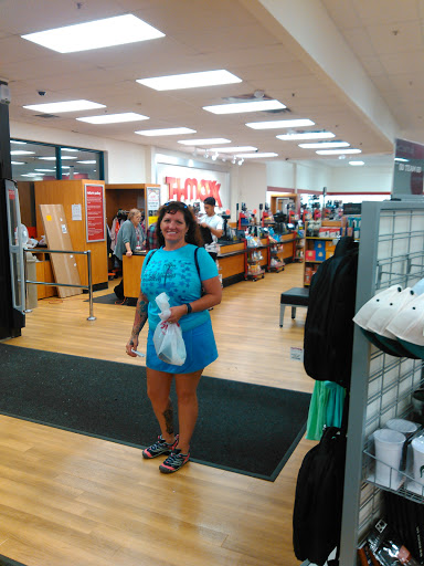 Department Store «T.J. Maxx», reviews and photos, 5225 Harvey St, Norton Shores, MI 49444, USA