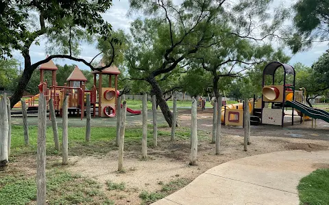 Unidad Park image