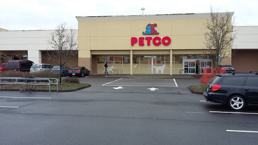 Pet Supply Store «Petco Animal Supplies», reviews and photos, 1820 N Tomahawk Island Dr, Portland, OR 97217, USA