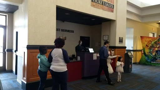 Movie Theater «Regal Cinemas Palladium 14 & IMAX», reviews and photos, 5830 Samet Dr, High Point, NC 27265, USA