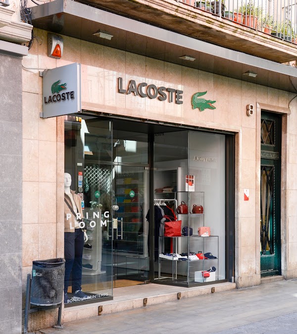 Tienda de Ropa Lacoste