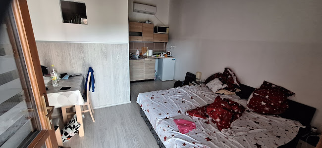 Opinii despre Heni Vendégháza în Vadna - Szálloda