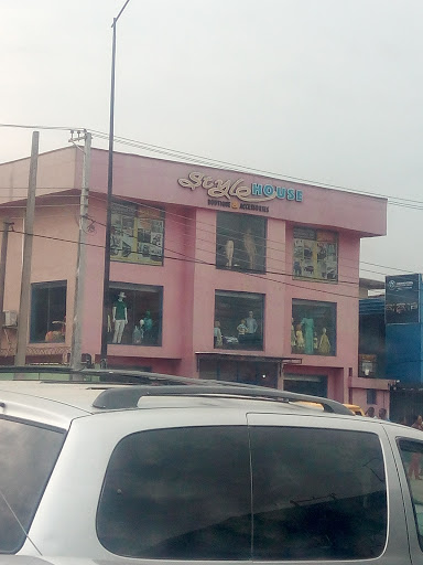 Aderonke Shopping Plaza, Alimosho, Ikeja, Nigeria, Apartment Building, state Lagos