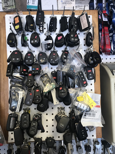 Locksmith «Mr. Keys Locksmith», reviews and photos, 392 S Mountain Ave, Upland, CA 91786, USA