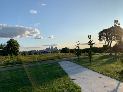 Park «Ridgway Parkway Park», reviews and photos, 3109 Ridgway Pkwy, Minneapolis, MN 55413, USA