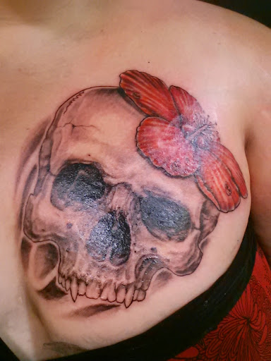 Find cool armband tattoo ideas for your next unique tattoo in Saint Paul at St Paul Tattoo