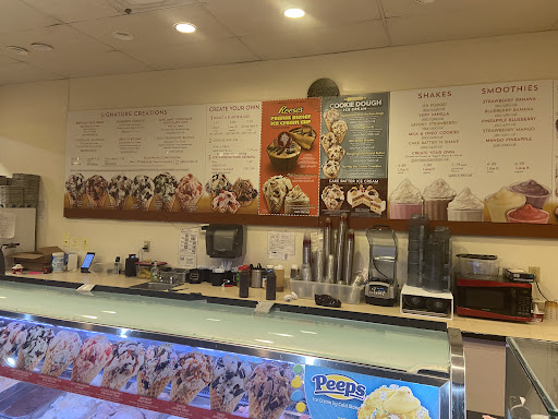 Ice Cream Shop «Cold Stone Creamery», reviews and photos, 15 Blake Blvd, Kissimmee, FL 34747, USA