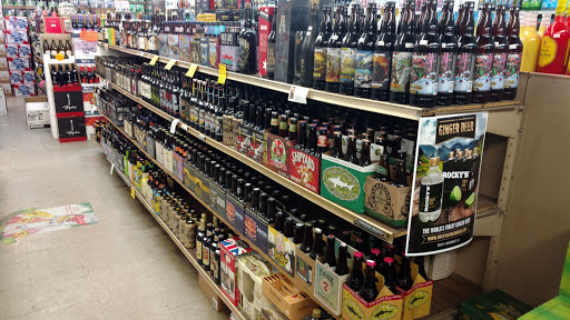 Liquor Store «Austin Liquors», reviews and photos, 3505 Dempster St, Skokie, IL 60076, USA