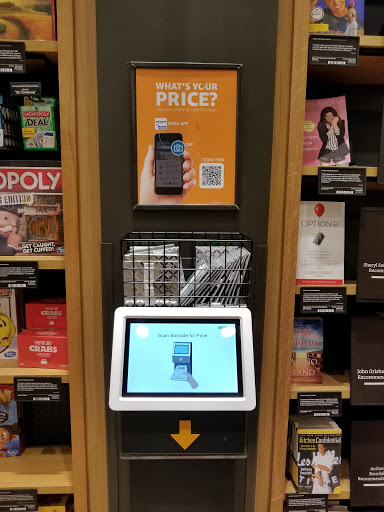 Book Store «Amazon Books», reviews and photos, 9585 SW Washington Square Rd, Portland, OR 97223, USA