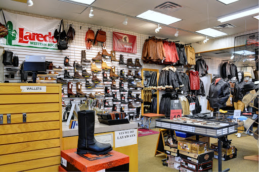 Leather Coats Store «SUNSET LEATHER», reviews and photos, 101 Airport Rd, Hartford, CT 06114, USA