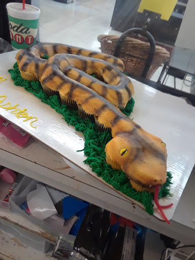 Grocery Store «Town & Country Supermarket», reviews and photos, 102 Main St, Gainesville, MO 65655, USA