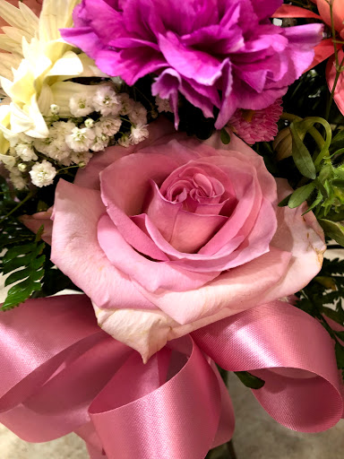 Florist «Gibby Floral & Greenhouse», reviews and photos, 1450 W Riverdale Rd, Riverdale, UT 84405, USA