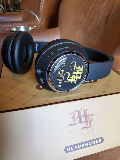 Cigar Shop «Dallas Cigar», reviews and photos, 6162 Greenville Ave # A, Dallas, TX 75206, USA