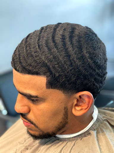 Barber Shop «20 and out barber shop», reviews and photos, 32871 Schoenherr Rd, Warren, MI 48088, USA