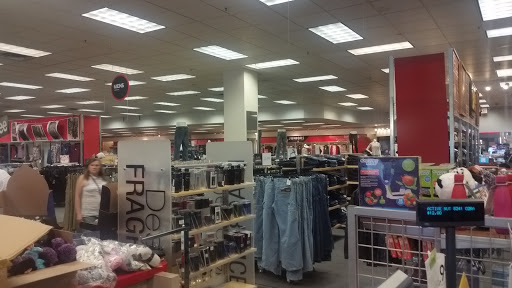 Outlet Store «VF Outlet», reviews and photos, 7400 S Las Vegas Blvd #213, Las Vegas, NV 89123, USA