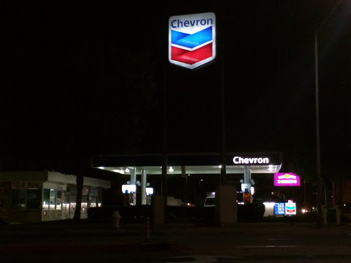 Donut Shop «Yum Yum Donuts», reviews and photos, 320 17th St, Santa Ana, CA 92706, USA