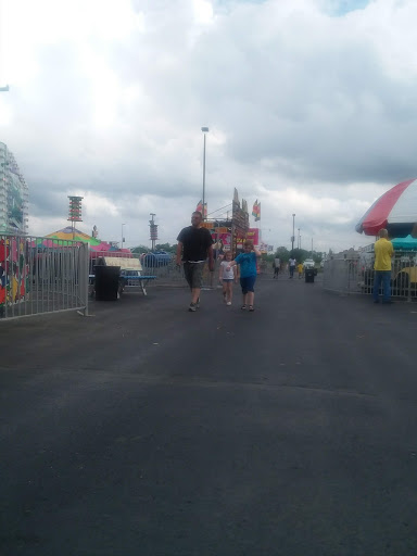 Shopping Mall «Applewood Shopping Center», reviews and photos, IN-9, Anderson, IN 46013, USA