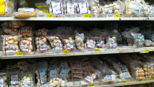 Asian Grocery Store «Hoa Binh Pomona Super Market», reviews and photos, 1093 E Holt Ave, Pomona, CA 91767, USA