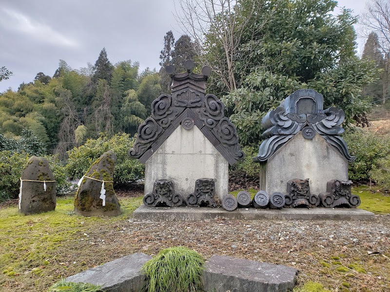 倉見八幡神社