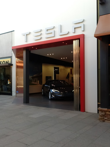 Shopping Mall «The Village at Corte Madera», reviews and photos, 1618 Redwood Hwy, Corte Madera, CA 94925, USA