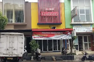 Klinik Pratama Gadistri image