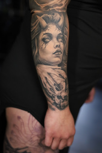 Explore sister name tattoo ideas, creative tattoo ideas in Southfield, available at Enki Tattoo
