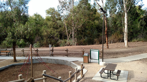 Park «Serrano Creek Park», reviews and photos, 25101 Serrano Rd, Lake Forest, CA 92630, USA